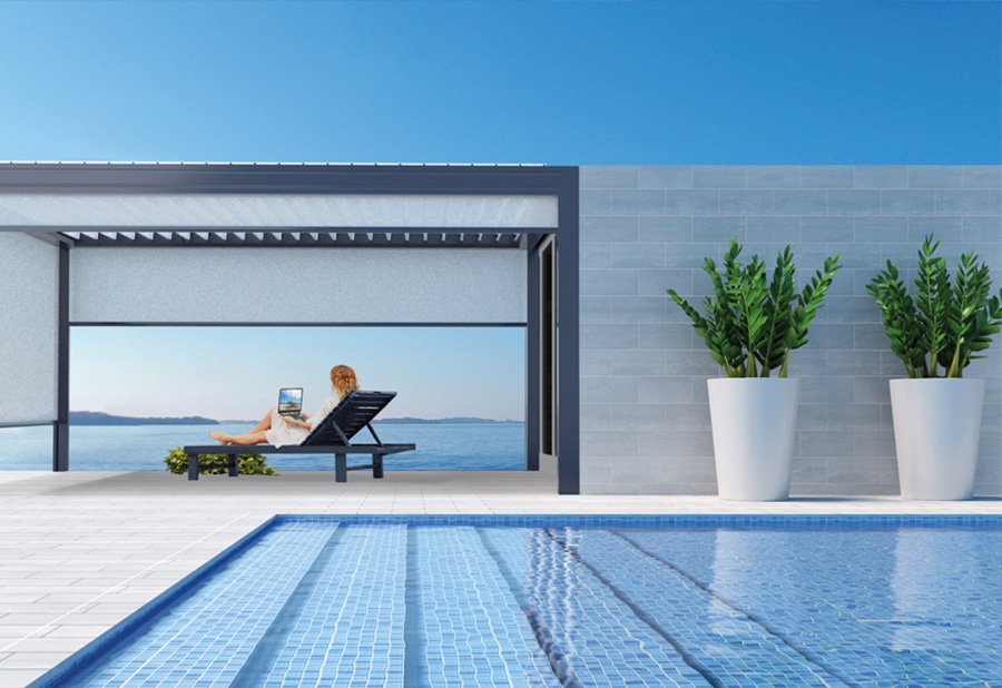 Pergola bioclimatique au bord de la piscine Narbonne