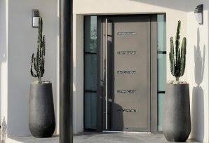 pose de porte d'entrée en Aluminium à Narbonne